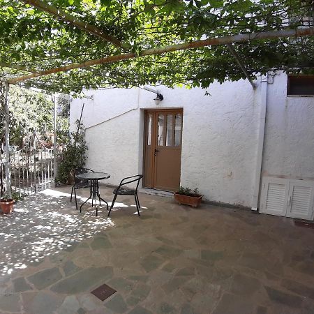 Pirgaki Studios Kardhamili Luaran gambar